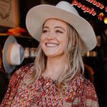 Sara (Noyes) Aquino - @makesum_noyes - Instagram