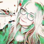 Sara Oswald - @sarajenny2803 - Instagram
