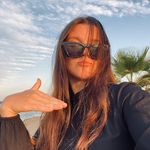 @sarapeterkova - Instagram