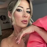 Sara - @sara_pompa_17 - Instagram