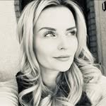 Sara Pugh Mountain Roofers - @rinsetravelrepeat - Instagram