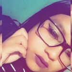 Sara Samano - @lauraflores3199 - Instagram