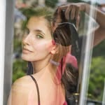 Sara Sandeva - @sarasandeva - Instagram