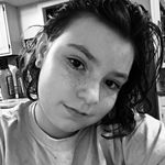Sara Schaeffer - @sazzy_fish - Instagram