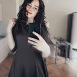 Sara Schell - @sara_schell2.45 - Instagram