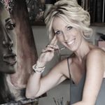 Sara Siân: Mixed Media Artist - @sarasianart - Instagram