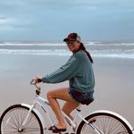 Sara Squires - @sarasquires3 - Instagram