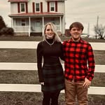 Sara Staker - @stakerfam - Instagram