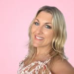 Sara Stefanik - @sarastefanik - Instagram