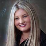 Sarah Stickler, Real Estate Agent - @sarahstickler_nwiowarealty - Instagram