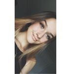 Sara Stringer - @sara.stringer.75 - Instagram