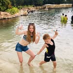 Sarah Sturgess - @sarah.j.sturgess - Instagram