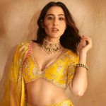 Meesha 💗😇✨️ - @saraalikhan._.supremacy - Instagram