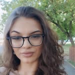 Sára Sucherova - @sara_sucherova - Instagram