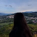 Sara Val - Facebook