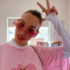 Sara Veale - @saraveale - TikTok