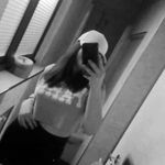 esse🩵 - @saravergara__ - Instagram