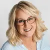 Real Estate Agent - @sara.wegmann - TikTok