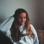 @sarahaertsss - Instagram