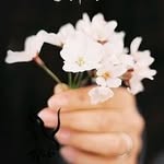 الحياه قصيره لا تقصرها بتقصيرك - @sarah_aggg - Instagram