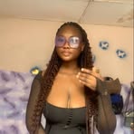 Sarah Aké - Facebook