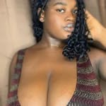 @sarah_akeeloneil - Instagram
