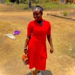 Sarah Bangura - @sarahbangs3 - Instagram