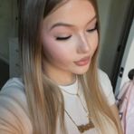 Sarah Barrera - Facebook