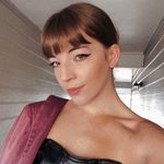 Sarah Bateman - @sarahbriane_designs - Instagram