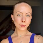 Sarah Batt - @sarahbattoficial - Instagram