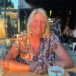 Sarah Batts - @sybatts - Instagram