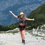 Sarah Hall - @sarah.broadhead.7106 - Instagram