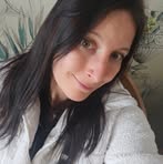 Sarah Burri - Facebook