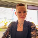 Sarah - @sarah_business2025 - Instagram