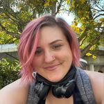 Sarah Buzzell - @buzzellsl - Instagram