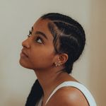 Sarah Erika Clemente - @saraherikamusic - Instagram