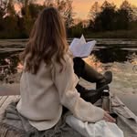 Sarah Collins - @sarahcollins.5 - Instagram