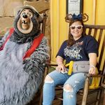 Sarah Current - @yohoyoho.disneylifeforme - Instagram