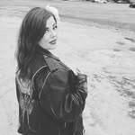 Sarah Dell - @sarah_chaa - Instagram