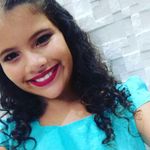 sarah alaide - @sarahdiversoes - Instagram