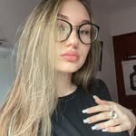 Charlotte Sandra - @sarahdoris115 - Instagram