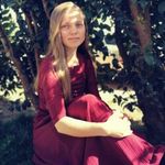 Sarah Dyck - @dyck697 - Instagram