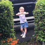 Sarah Eccles - @whinniebean - Instagram