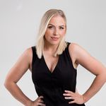Sarah Barnes | Brand Photographer - @sarahellen_ - Instagram