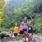 Sarah Farren - Facebook