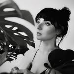 sarah cullen - @sarahfeathers - Instagram