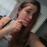 Sarah feathers - @sarah_bunny202 - Instagram