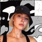 sarah Fetzer - @britanyschmi.it - Instagram