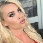 @sarahgalos_ - Instagram