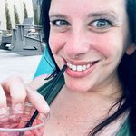 Sarah Gerken - @hotmess.hippy - Instagram